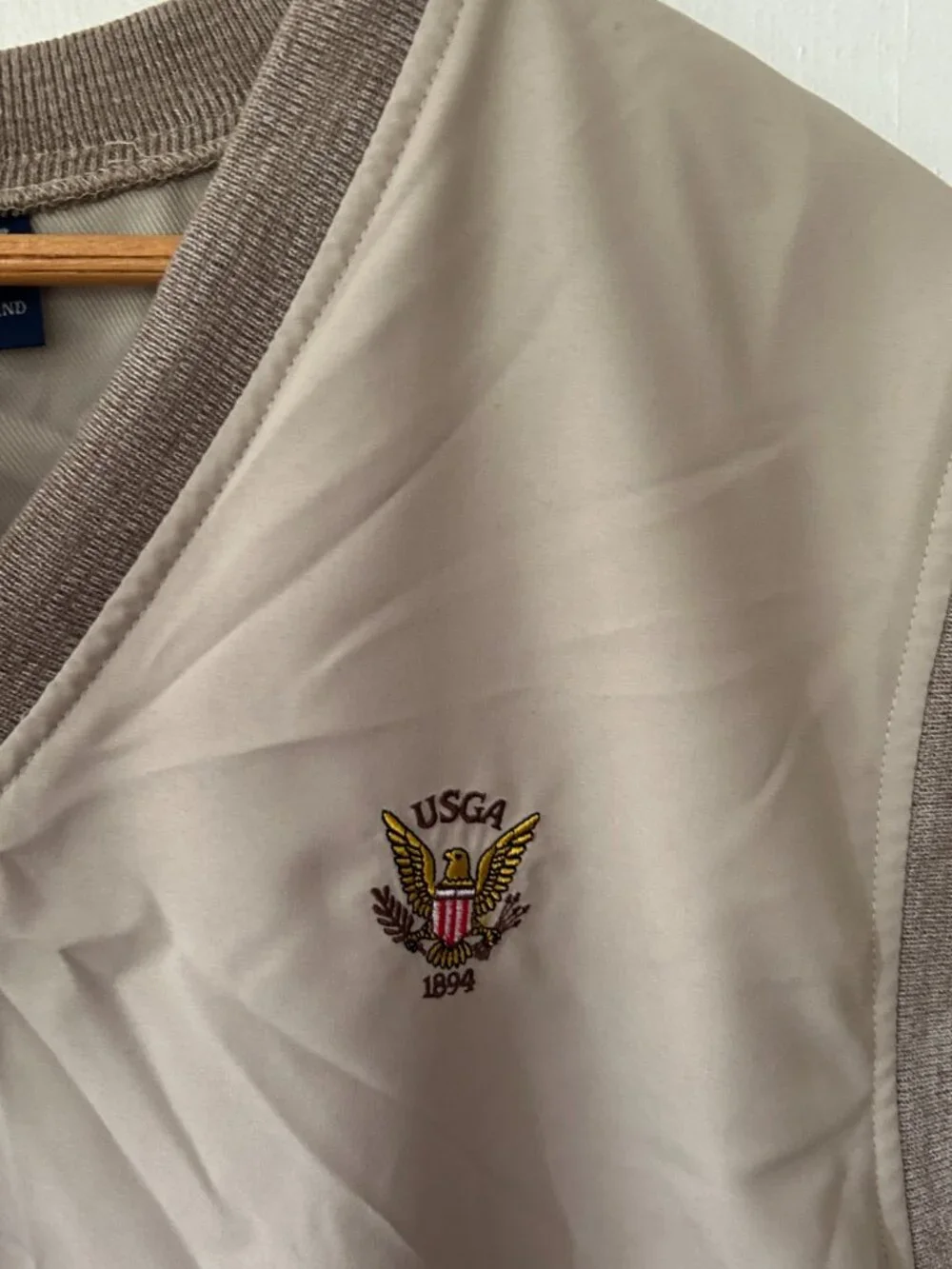 Sunderland of Scotland‎ Tan Golf Vest Mens Large USGA Vneck Made in USA Pullover